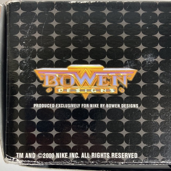 Nike AIR JORDAN Mini Tennis Shoe Bowen Designs 4282 Commemorative Collectible - Picture 11 of 16